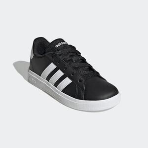 NWT adidas Kids Grand Court 2.0 Tennis Shoe - Unisex Black/White Size 1
